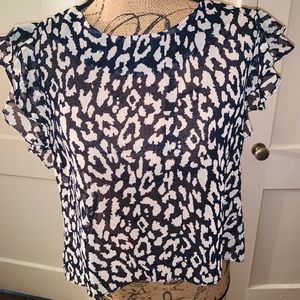 ✳️Sugar Lips navy blue & cream hi-low blouse✳️
